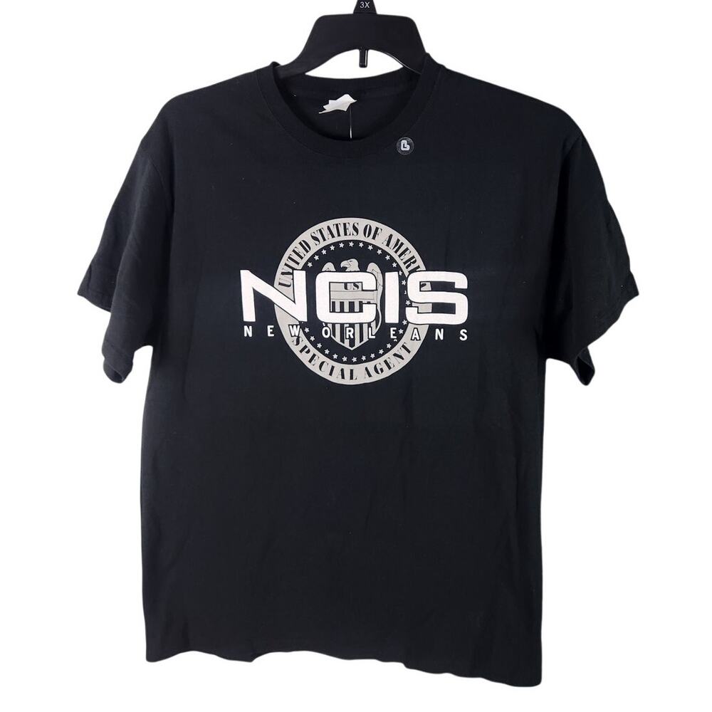 NCIS New Orleans T men's large NWT
